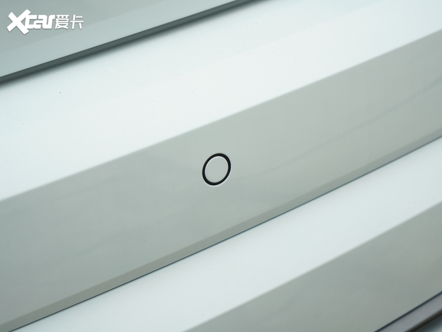 2023WQ3 Ŀ 40 TFSI rЄӸ