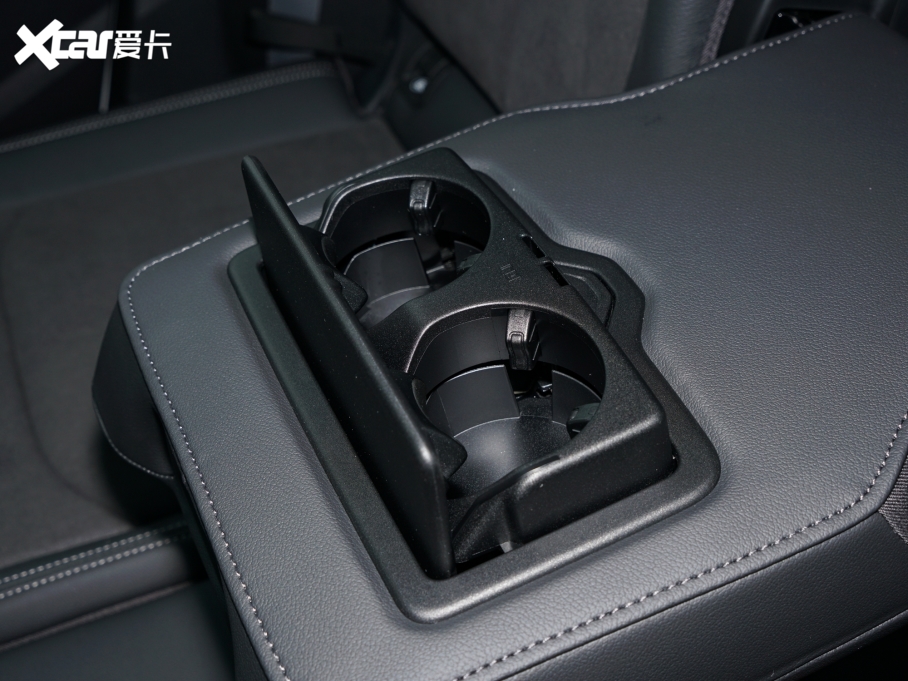 2023WQ3 Ŀ 40 TFSI rЄӸ