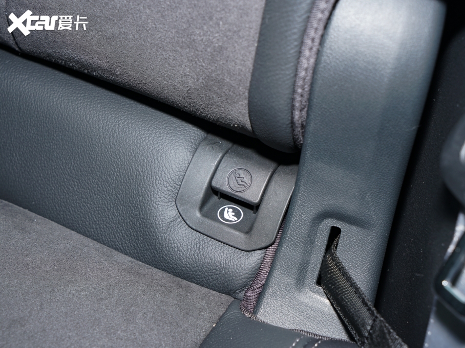 2023WQ3 Ŀ 40 TFSI rЄӸ