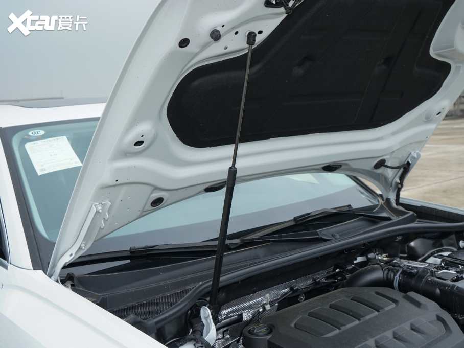 2023WQ3 Ŀ 40 TFSI rЄӸ