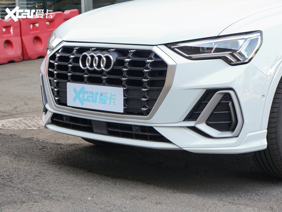 2023?yun)WQ3 35 TFSI r(sh)Є(dng)(1.5T)