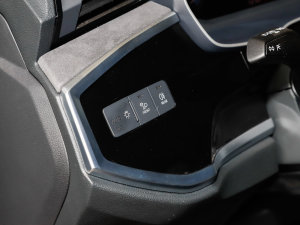 202335 TFSI MȡӸ(1.4T) п؅^