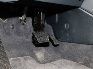 202335 TFSI MȡӸ(1.4T) п؅^