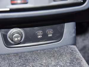 202335 TFSI rЄӸ(1.4T) п؅^