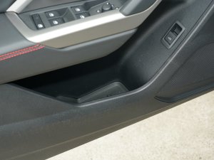 202340 TFSI RS׼ȼ ǰTg