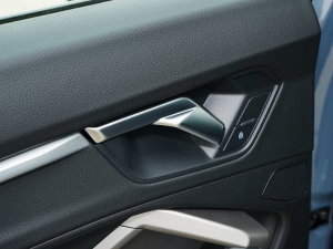 202340 TFSI RS׼ȼ п؅^