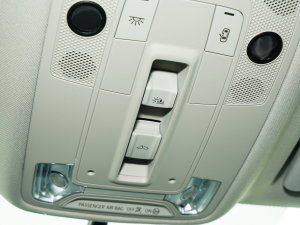 202340 TFSI RS׼ȼ п؅^