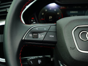 202340 TFSI RS׼ȼ п؅^