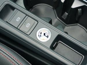 202340 TFSI RS׼ȼ п؅^(q)