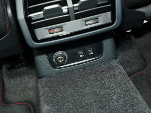 202340 TFSI RS׼ȼ п؅^(q)