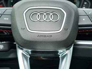 202340 TFSI RS׼ȼ п؅^(q)