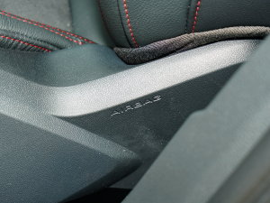2023款40 TFSI RS套件燃速型 中控区
