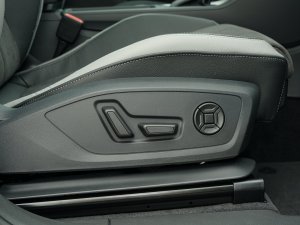 202345 TFSI quattro rЄӸ g