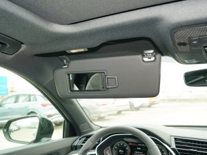 2023款45 TFSI quattro 时尚动感型 遮阳板（左）