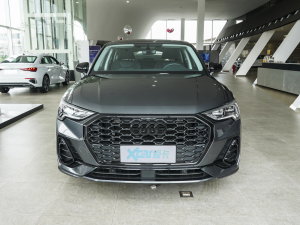 2023款40 TFSI 时尚动感型 正前