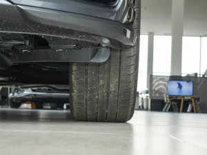 202340 TFSI r(sh)Є(dng) (x)(ji)^