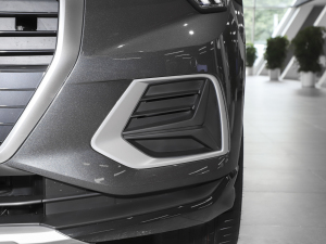 202335 TFSI r(1.5T) ^