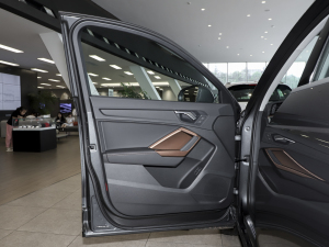 202335 TFSI r(1.5T) {λ܇T