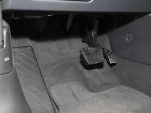 202335 TFSI r(1.5T) п؅^