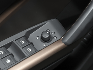 202335 TFSI r(1.5T) п؅^