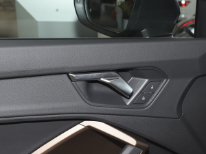 202335 TFSI r(1.5T) п؅^