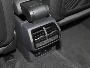 202335 TFSI r(1.5T) п؅^