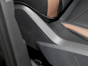 202335 TFSI r(1.5T) п؅^