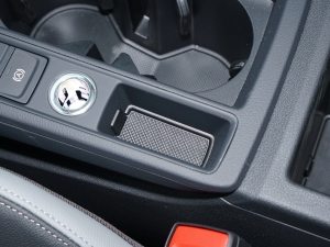 2023Ŀ 40 TFSI rЄӸ g