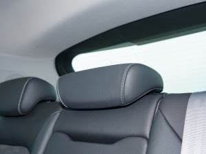 2023Ŀ 40 TFSI rЄӸ g