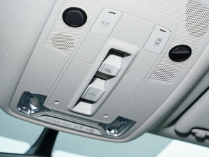 2023Ŀ 40 TFSI rЄӸ п؅^