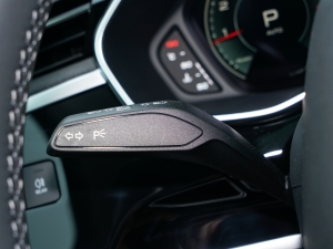 2023Ŀ 40 TFSI rЄӸ п؅^