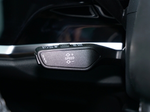 2023Ŀ 40 TFSI rЄӸ п؅^(q)