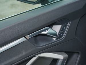 2023Ŀ 40 TFSI rЄӸ п؅^(q)