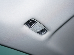 2023Ŀ 40 TFSI rЄӸ п؅^(q)