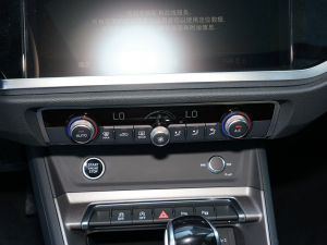 2023款35 TFSI 时尚动感型(1.5T) 空调调节