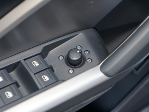 202335 TFSI rЄӸ(1.5T) п؅^