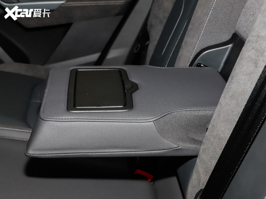 2023WQ3 Sportback 35 TFSI Mȡ(1.4T)