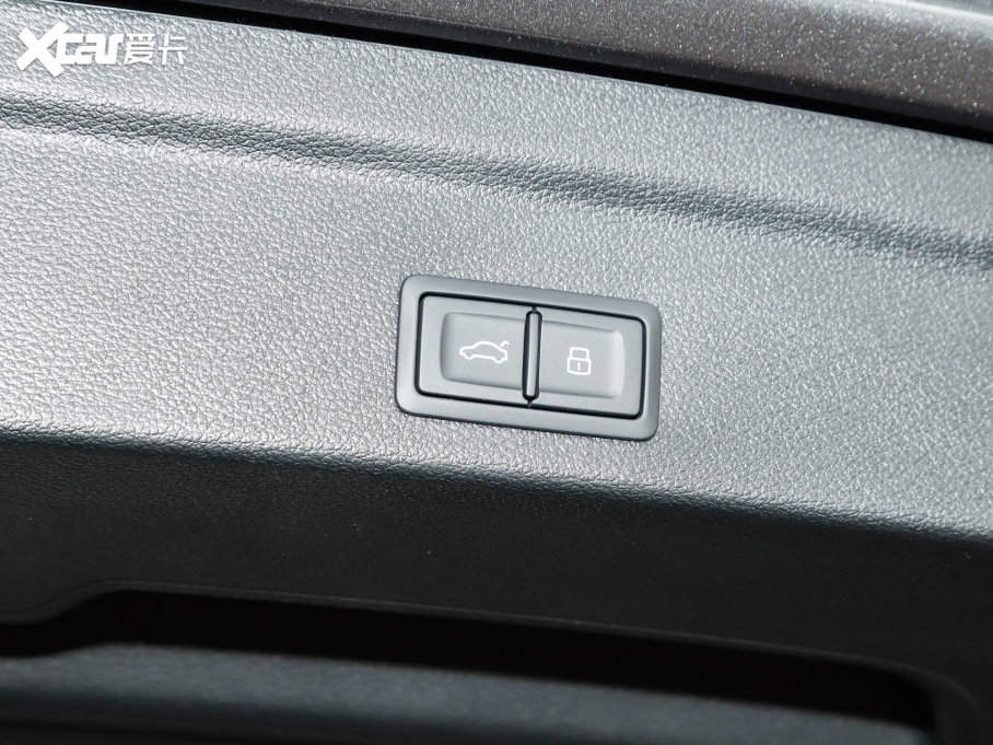 2023��W��Q3 Sportback 35 TFSI �Mȡ��(1.4T)