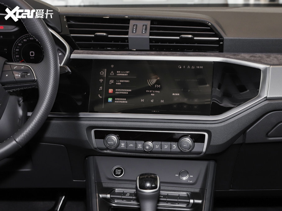 2023WQ3 Sportback 35 TFSI Mȡ(1.4T)