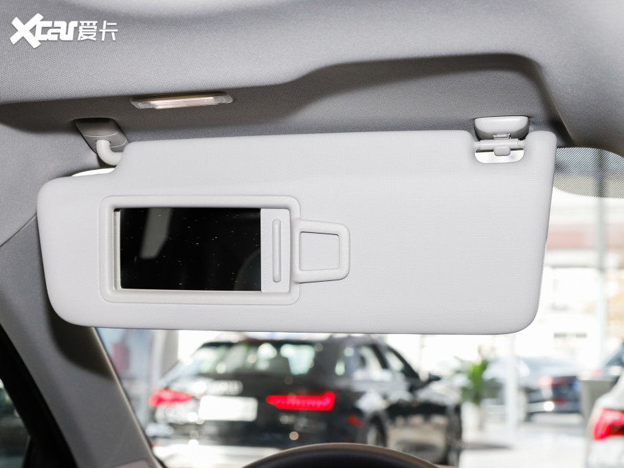 2023WQ3 Sportback 35 TFSI Mȡ(1.4T)