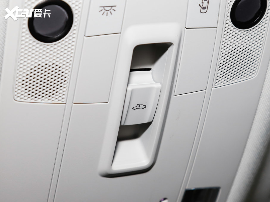 2023WQ3 Sportback 35 TFSI Mȡ(1.4T)