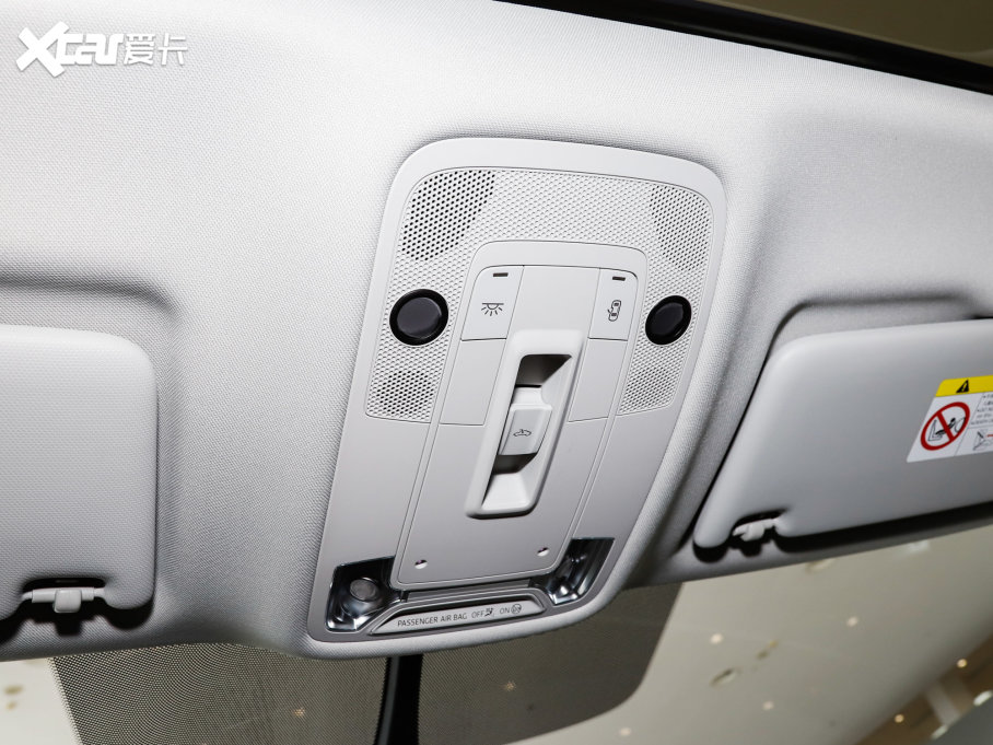 2023WQ3 Sportback 35 TFSI Mȡ(1.4T)