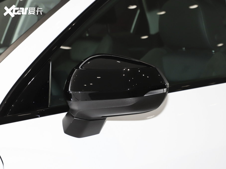 2023WQ3 Sportback 40 TFSI r