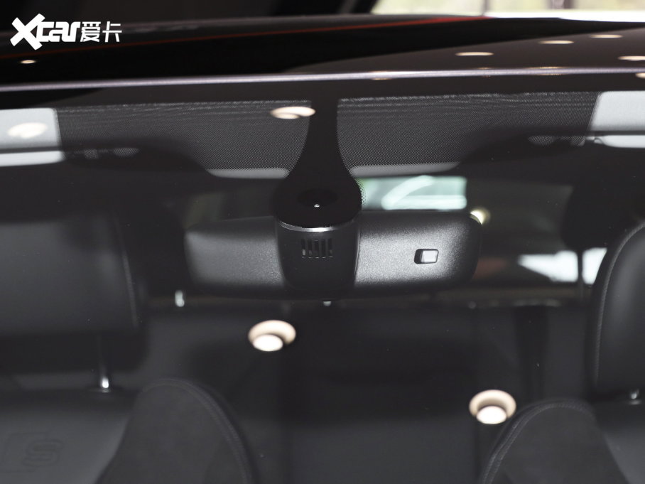 2023WQ3 Sportback 40 TFSI r