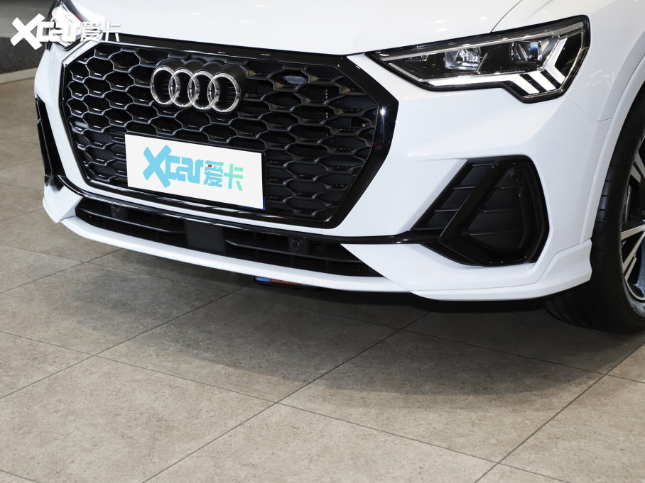 2023?yun)WQ3 Sportback 40 TFSI r(sh)