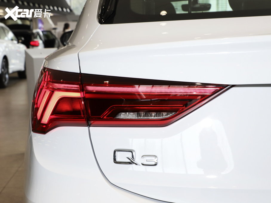 2023WQ3 Sportback 40 TFSI r