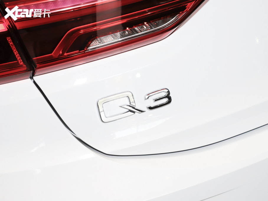 2023WQ3 Sportback 40 TFSI r