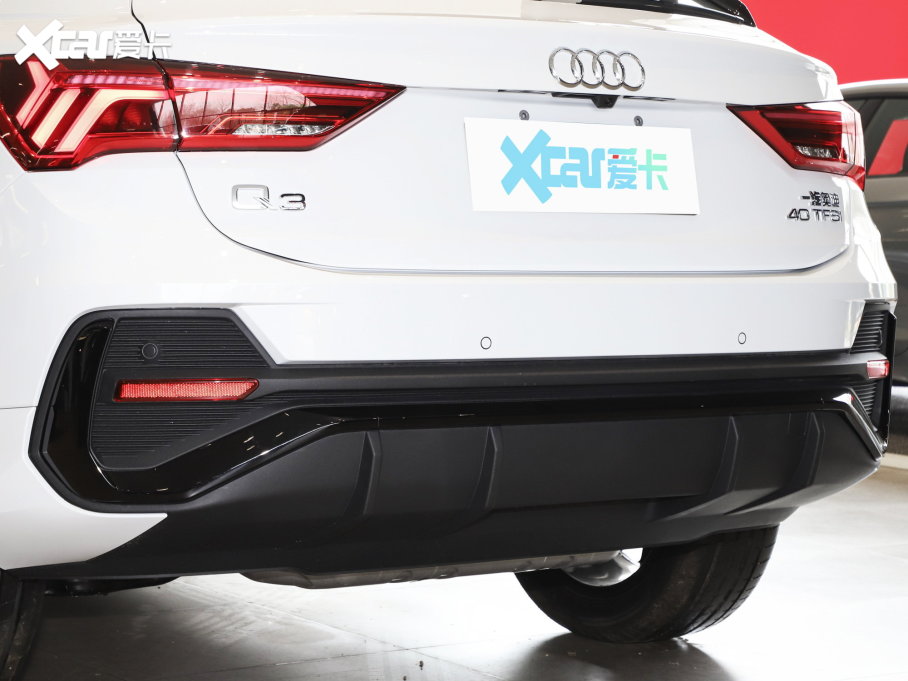 2023WQ3 Sportback 40 TFSI r