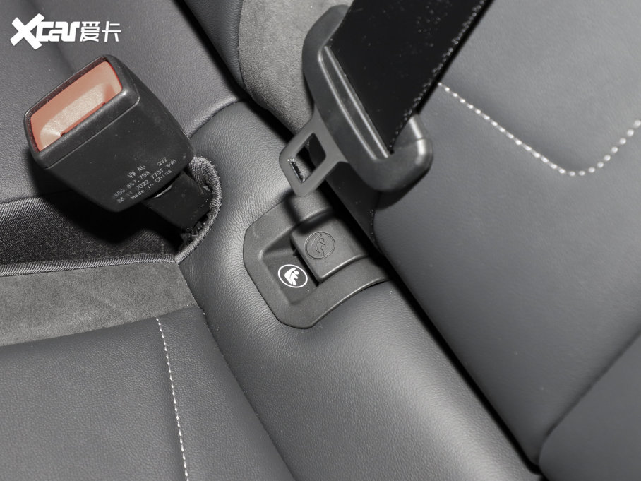 2023WQ3 Sportback 40 TFSI r