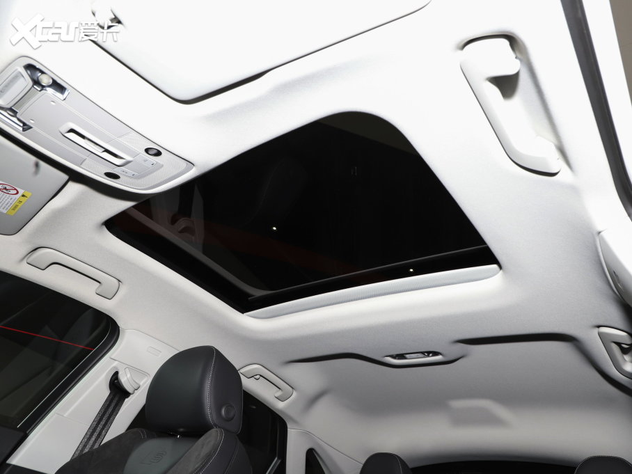 2023WQ3 Sportback 40 TFSI r